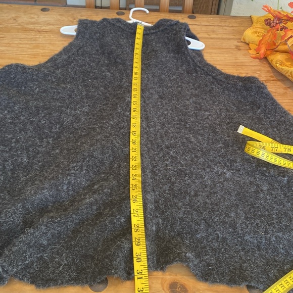 🎉 FREE PEOPLE ALPACA SLEEVELESS CAPE‼️ - Picture 13 of 14